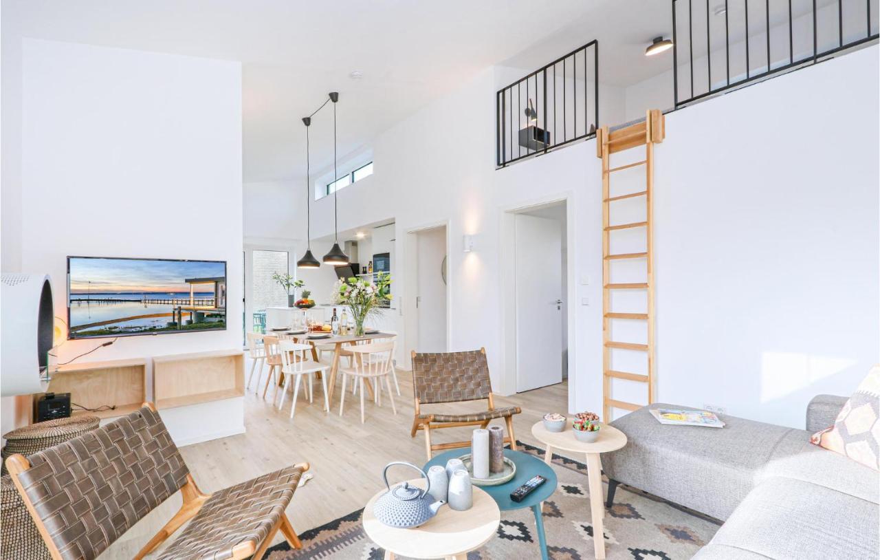 3 Bedroom Awesome Home In Lembruch-Duemmer See Εξωτερικό φωτογραφία